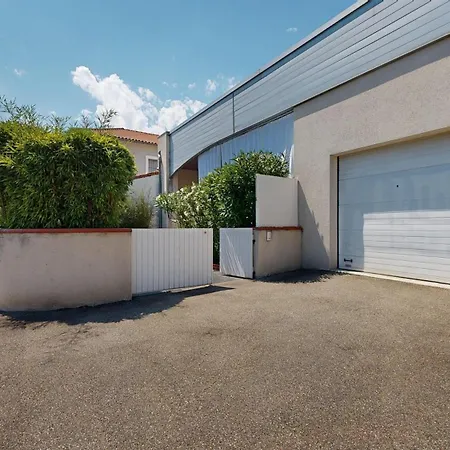 Expat Renting - L'espace D'un Moment - *