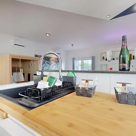 Expat Renting - L'espace D'un Moment -